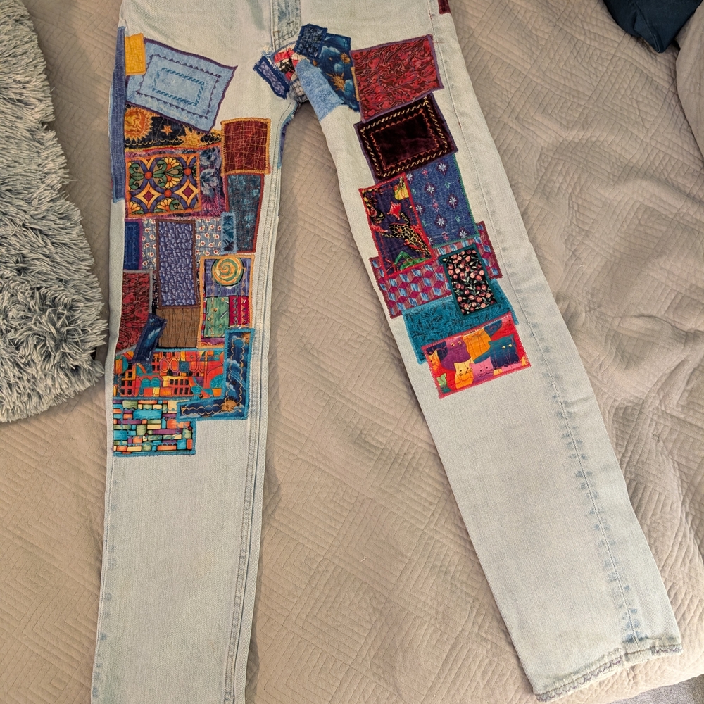 Levi's 505 Patchwork Embroidered Jeans - Picture 2 of 13